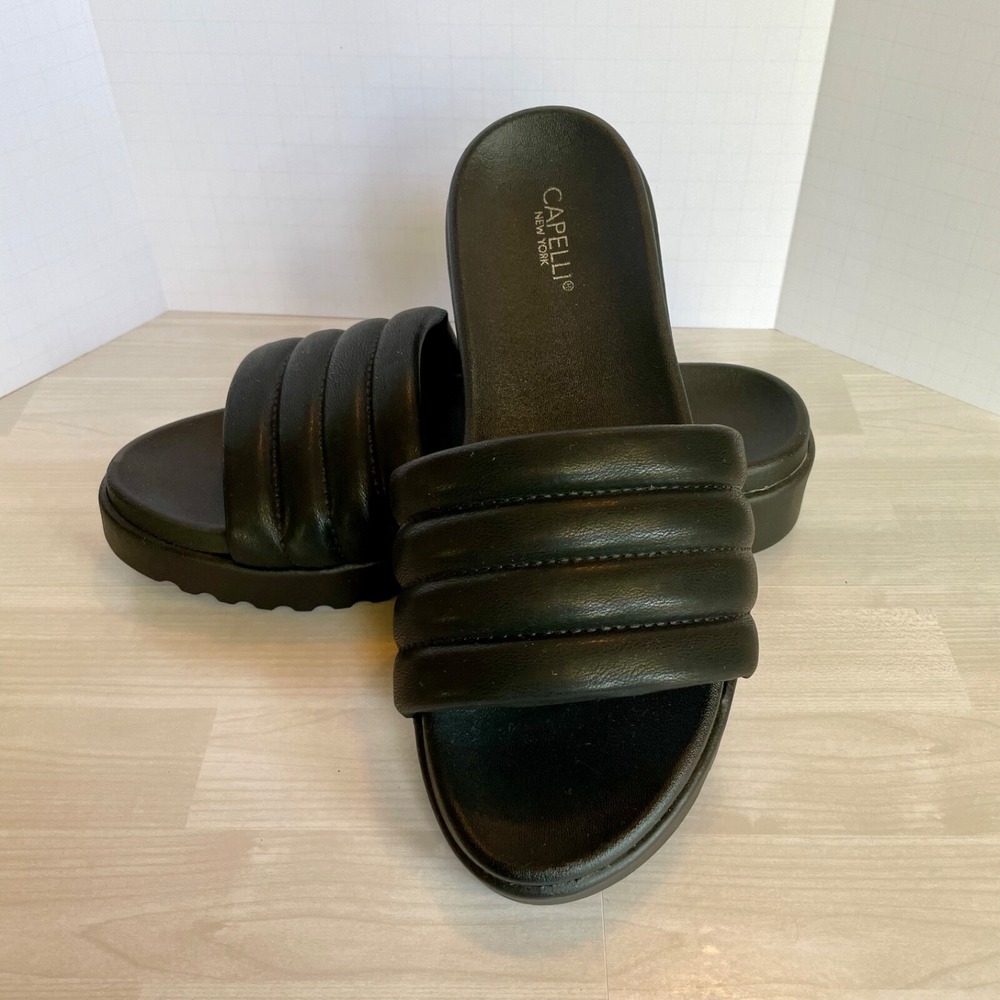 NWOT Capelli New York‎ Black Platform Flatform Slides US 8